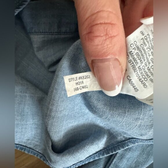 Madewell Medium Wash Tie Front Denim Chambray Shirt Small - Picture 3 of 4